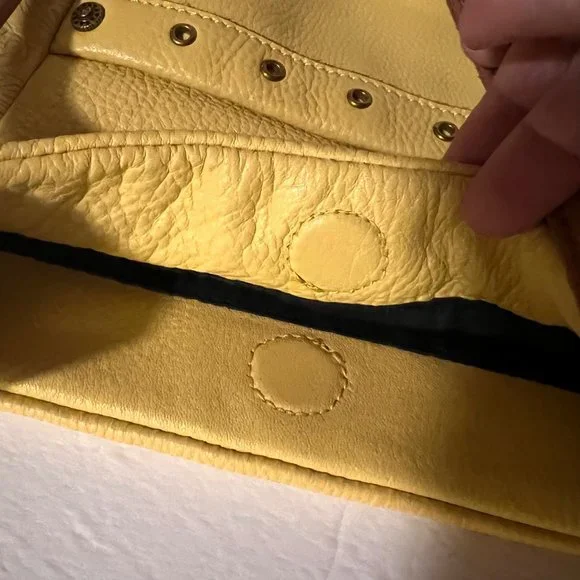 Vintage THE SAK COLLECTIVE Yellow Leather Hobo Shoulder Bag - Picture 4 of 16